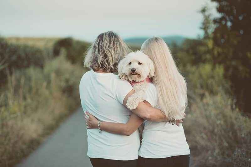 Stimolare il cervello del bambino è fondamentale per la sua crescita. Scopri come farlo attraverso le esperienze quotidiane con amore e consapevolezza.
